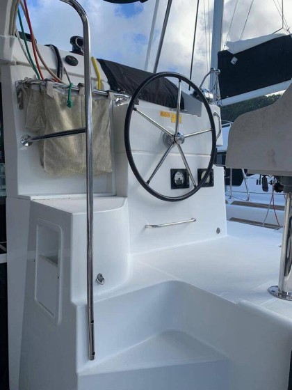 Lagoon 40 - Boatscribe.com