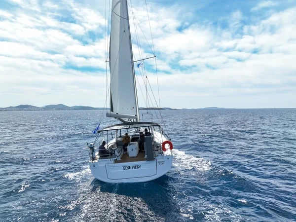 Oceanis 51.1 - Boatscribe.com