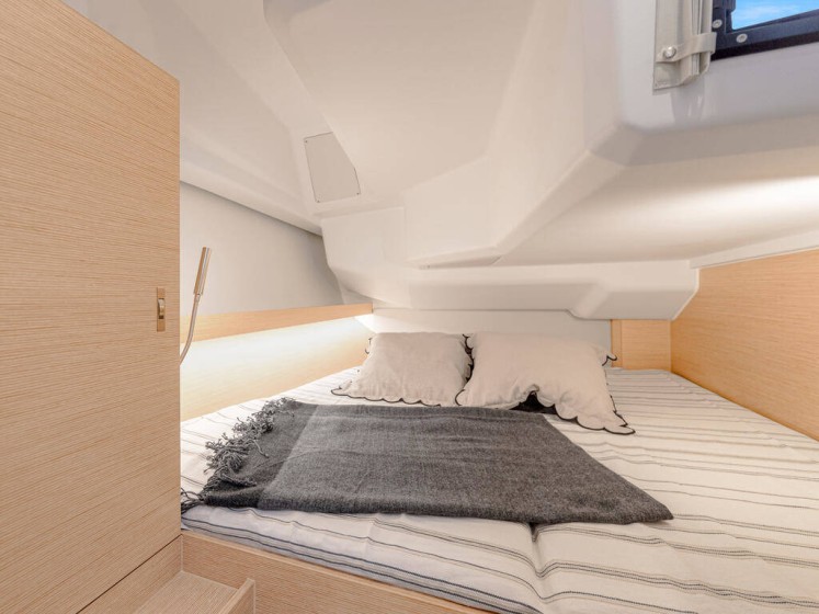 Hanse 360 - Boatscribe.com
