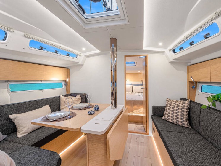 Hanse 360 - Boatscribe.com