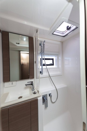 Leopard 42 - Boatscribe.com