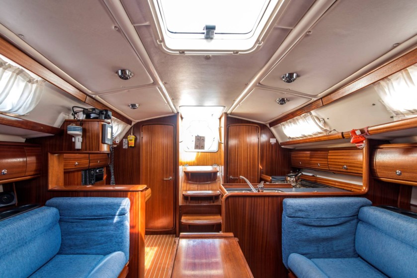 Bavaria 36 Cruiser - Boatscribe.com