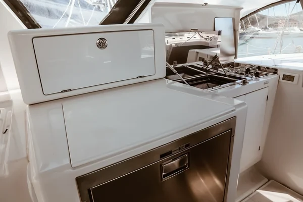 Sun Loft 47 - Boatscribe.com