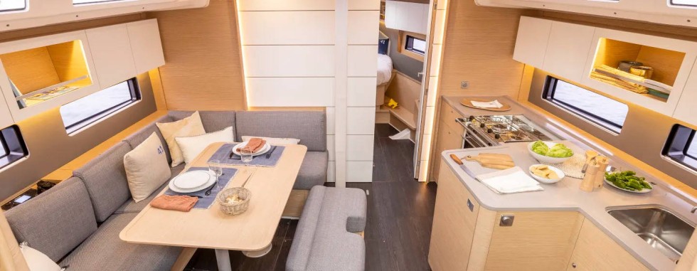 Dufour 41 - Boatscribe.com