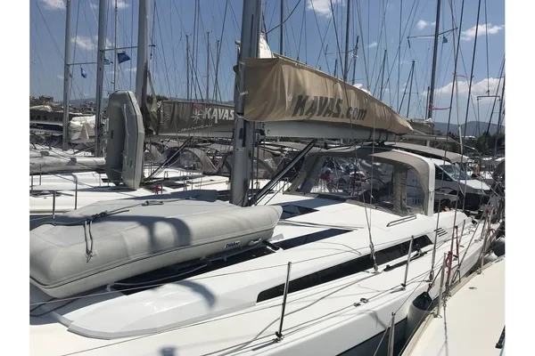 Oceanis 51.1 - Boatscribe.com