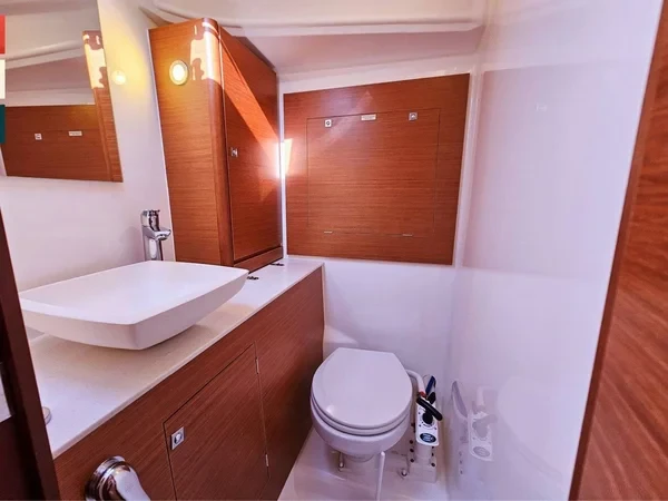 Dufour 390 - Boatscribe.com