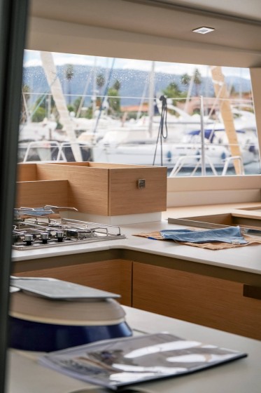 Astrea 42 - Boatscribe.com