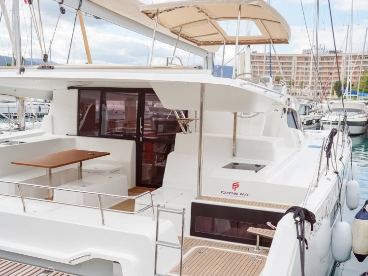 Astrea 42 - Boatscribe.com