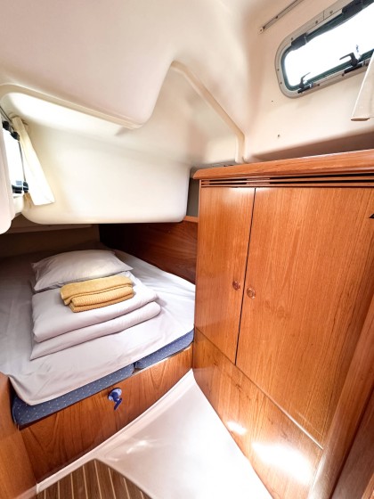 Sun Odyssey 40.3 - Boatscribe.com