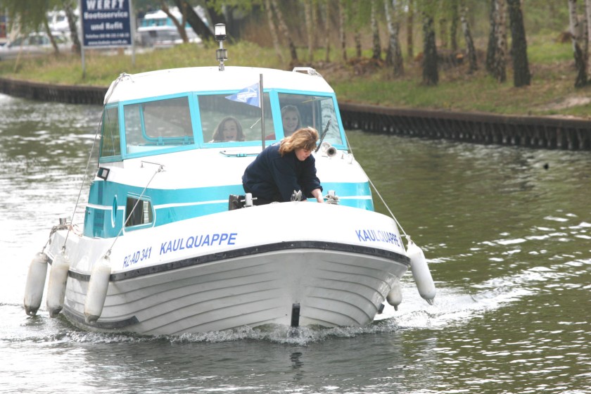 Bellus 750 - Boatscribe.com