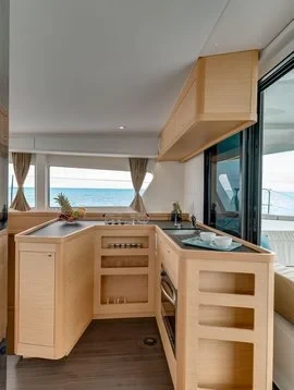 Lagoon 42 - Boatscribe.com