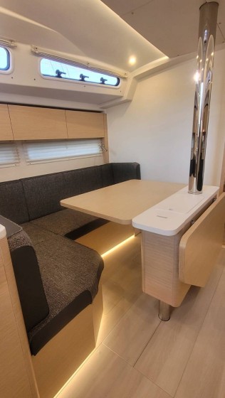 Hanse 360 - Boatscribe.com