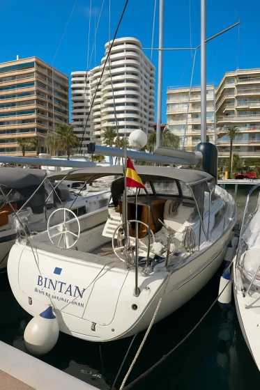 Bavaria 41 Cruiser - Boatscribe.com