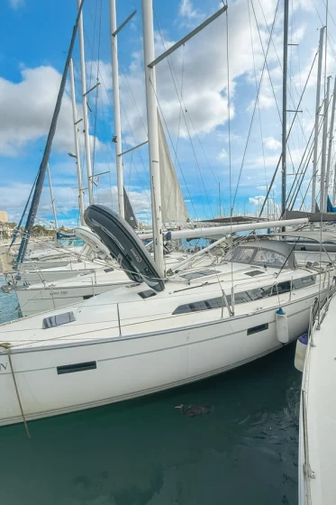 Bavaria 41 Cruiser - Boatscribe.com