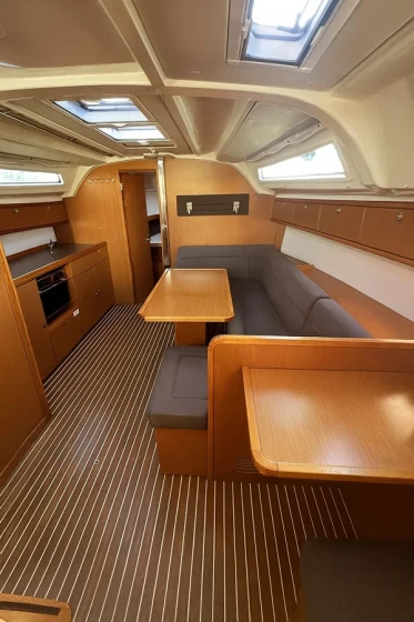 Bavaria 41 Cruiser - Boatscribe.com