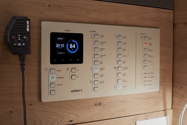 Elan Impression 43 - Boatscribe.com