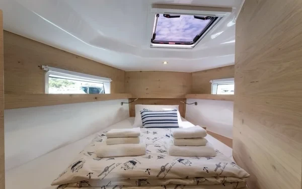 Elan Impression 43 - Boatscribe.com