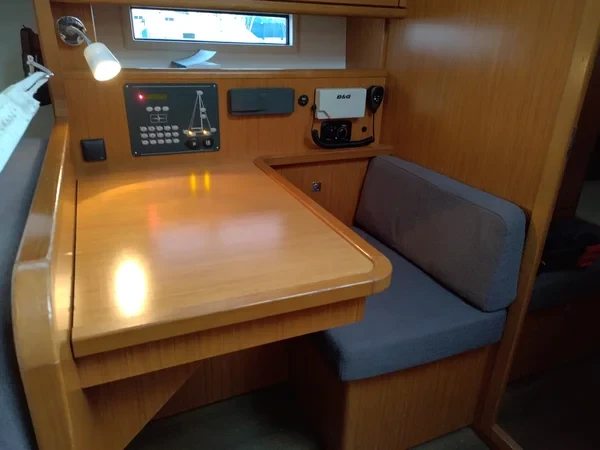 Bavaria 41 Cruiser - Boatscribe.com