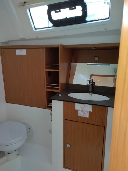 Bavaria 41 Cruiser - Boatscribe.com