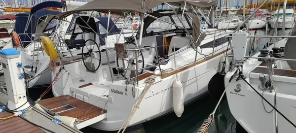 Sun Odyssey 349 - Boatscribe.com