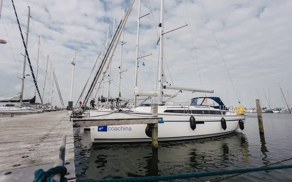 Bavaria 37 Cruiser - Boatscribe.com