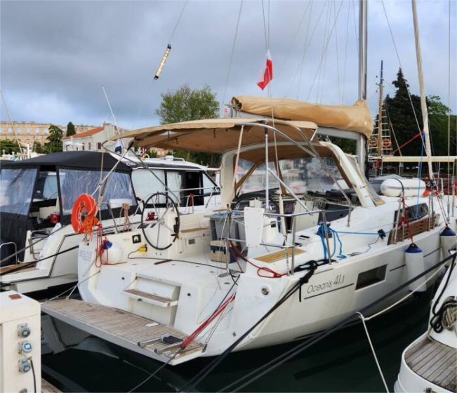 Oceanis 41.1 - Boatscribe.com