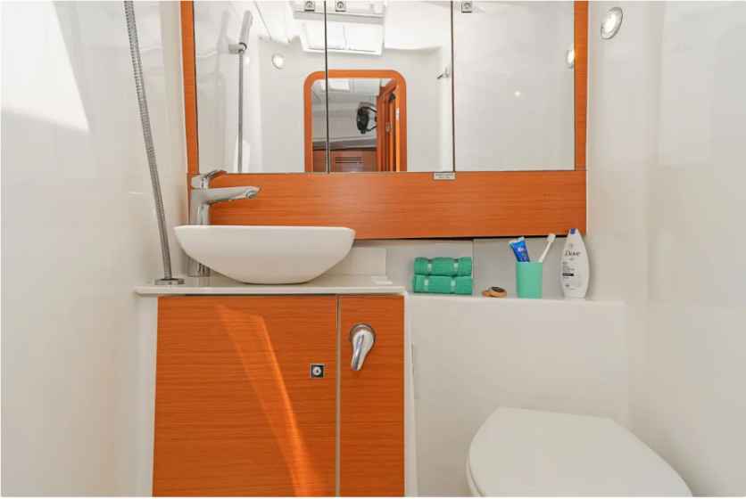 Dufour 430 - Boatscribe.com