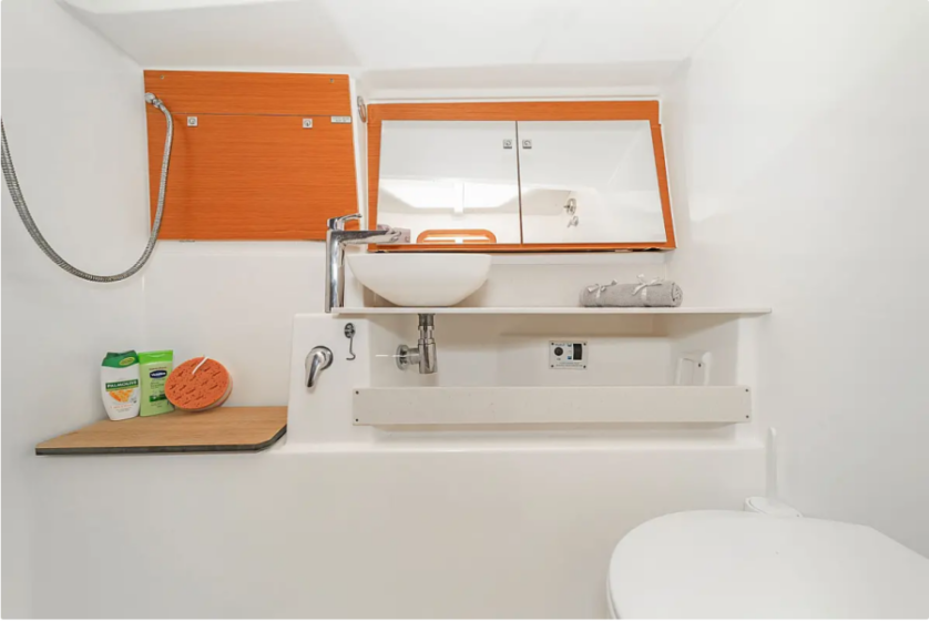 Dufour 430 - Boatscribe.com