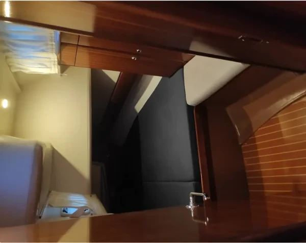 Bavaria 44 - Boatscribe.com