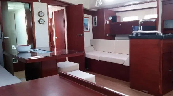 Hanse 540e - Boatscribe.com