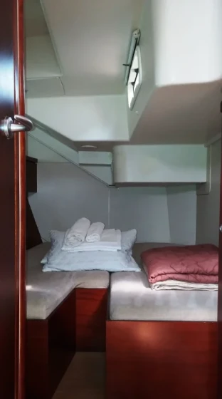 Hanse 540e - Boatscribe.com