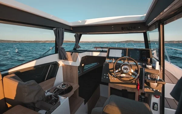 Nordkapp Coupe 905 - Boatscribe.com