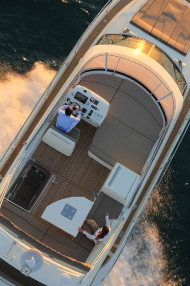Prestige 450 - Boatscribe.com