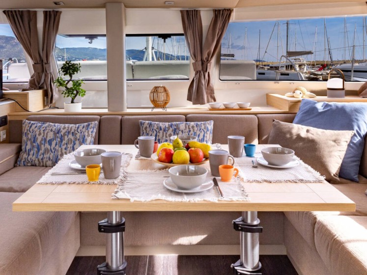 Elba 45 - Boatscribe.com