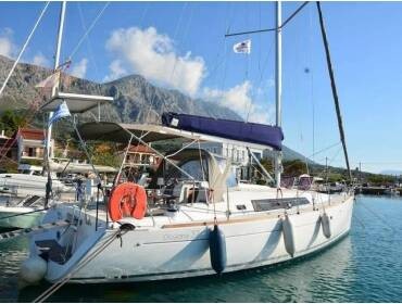 Oceanis 37 - Boatscribe.com