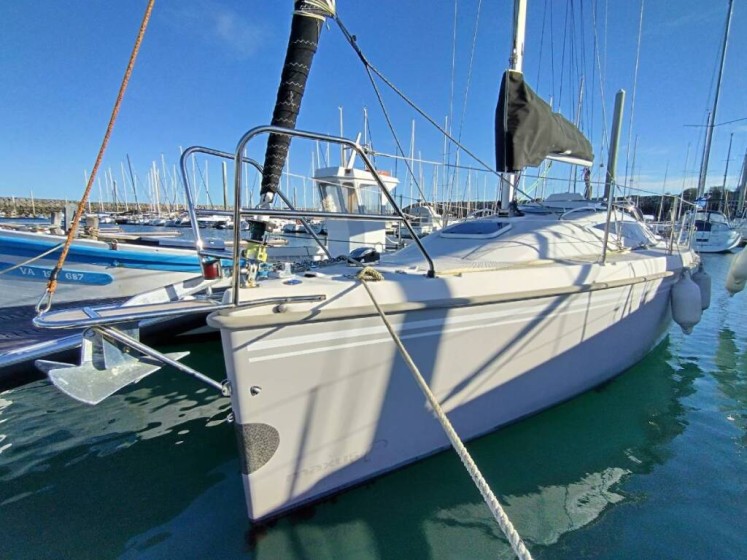 Maxus 28 Standard - Boatscribe.com