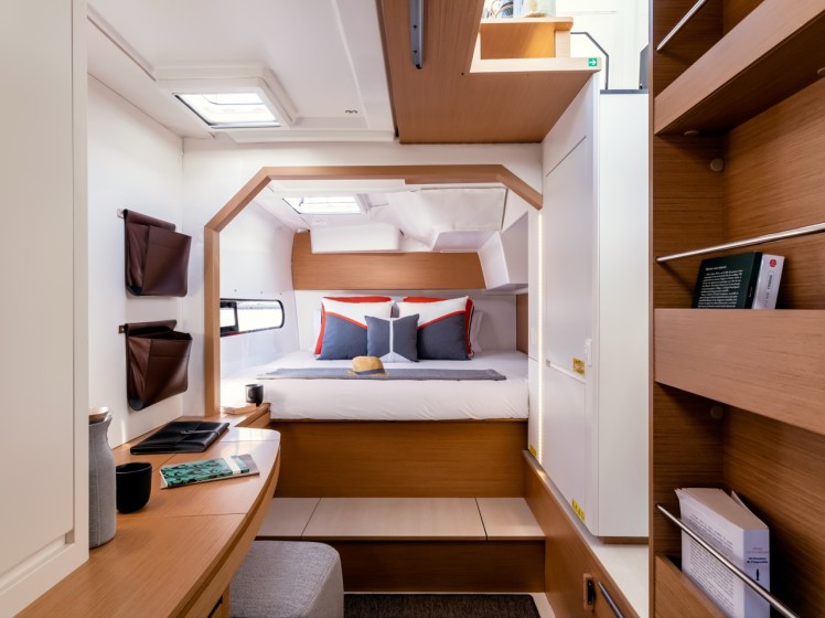 Excess 11 - Boatscribe.com