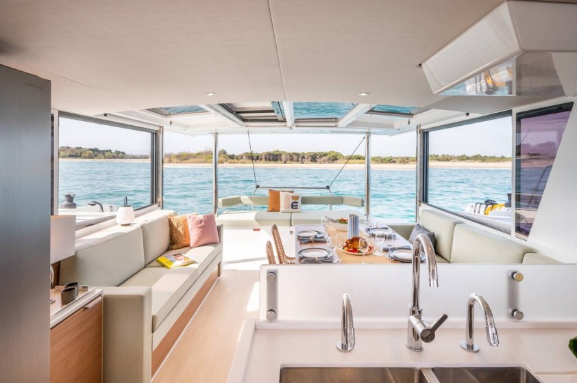 Bali 4.6 - Boatscribe.com