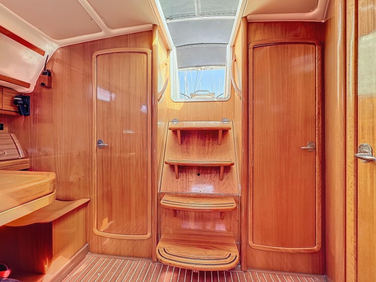 Bavaria 42 - Boatscribe.com