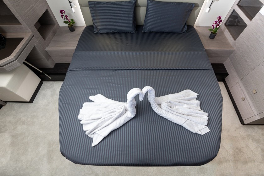 Fountaine Pajot MY6 - Boatscribe.com