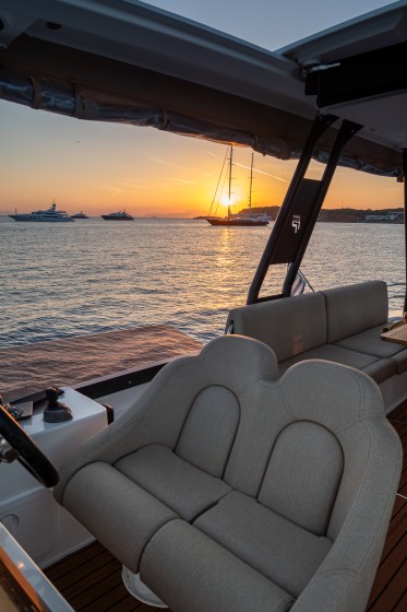 Fountaine Pajot MY6 - Boatscribe.com