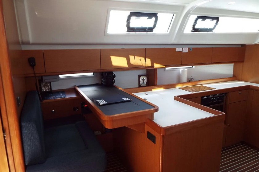 Bavaria 51 Cruiser - Boatscribe.com