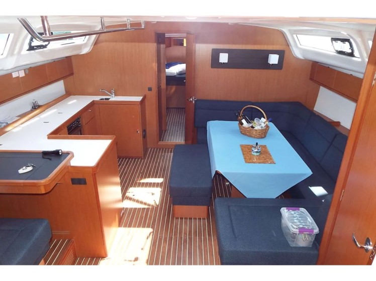 Bavaria 51 Cruiser - Boatscribe.com