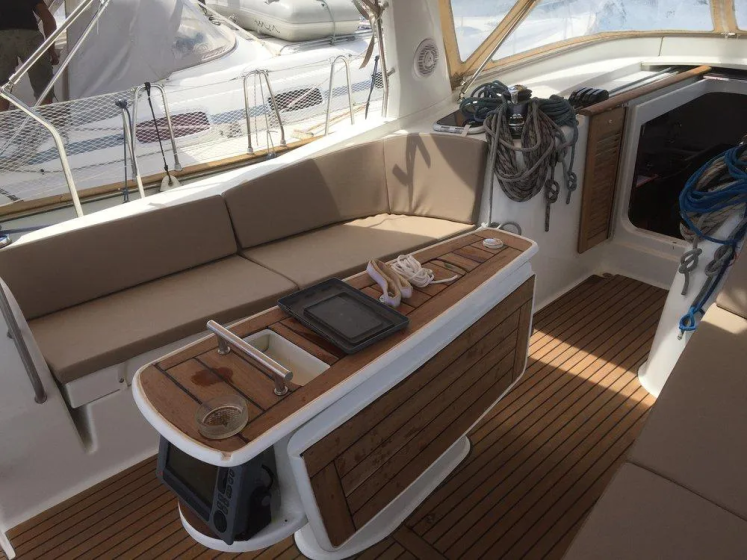 Oceanis 51.1 - Boatscribe.com