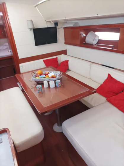 Oceanis 51.1 - Boatscribe.com