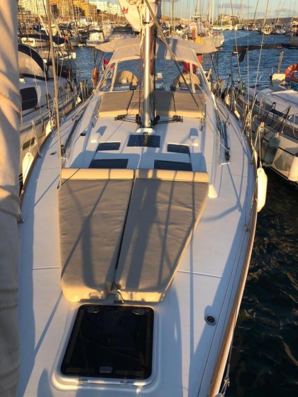 Oceanis 45 - Boatscribe.com