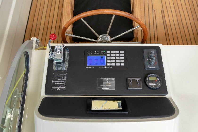 Grand Sturdy 35.0 AC - Boatscribe.com