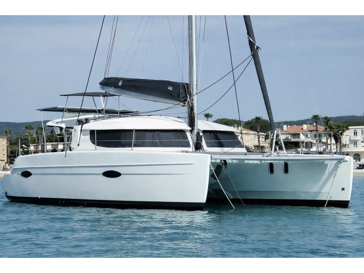 Lipari 41 - Boatscribe.com