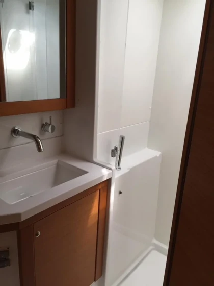 Lagoon 450 F - Boatscribe.com
