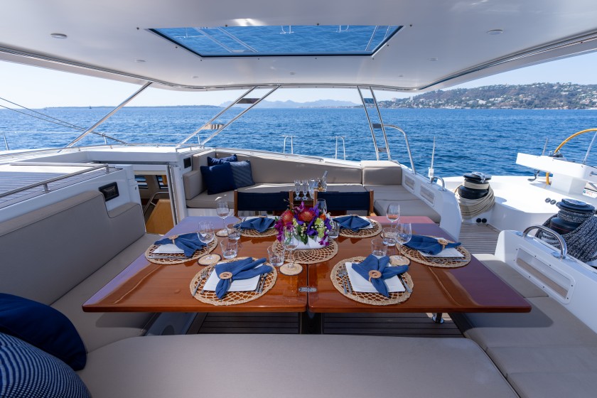 CNB Bordeaux 95 - Boatscribe.com